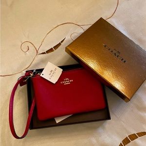 NWT Coach Wristlet Red pebble leather